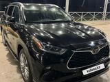 Toyota Highlander 2021 годаүшін24 500 000 тг. в Шымкент