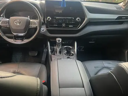 Toyota Highlander 2021 года за 24 500 000 тг. в Шымкент – фото 4