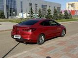 Hyundai Elantra 2019 года за 7 020 000 тг. в Талдыкорган – фото 2