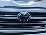 Toyota Land Cruiser 2023 года за 57 300 000 тг. в Алматы – фото 5