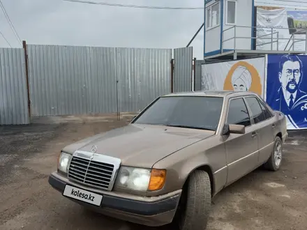 Mercedes-Benz E 300 1991 года за 1 100 000 тг. в Алматы