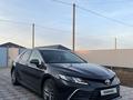 Toyota Camry 2023 года за 14 000 000 тг. в Уральск