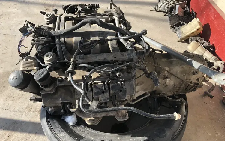 Мотор с коробкой на мерседес лупарик е класса за 300 000 тг. в Шымкент