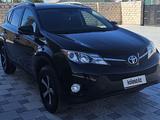 Toyota RAV4 2015 года за 9 000 000 тг. в Жанаозен