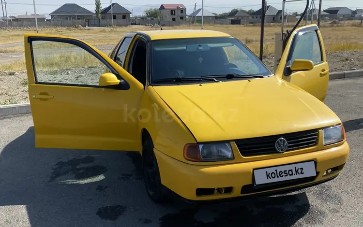 Volkswagen Polo 2000 года за 1 300 000 тг. в Тараз