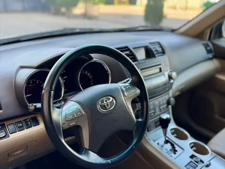 Toyota Highlander 2011 года за 10 900 000 тг. в Алматы – фото 15
