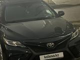 Toyota Camry 2019 года за 11 000 000 тг. в Астана – фото 2