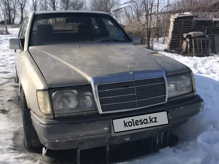 Mercedes-Benz E 300 1992 года за 1 200 000 тг. в Алматы – фото 7