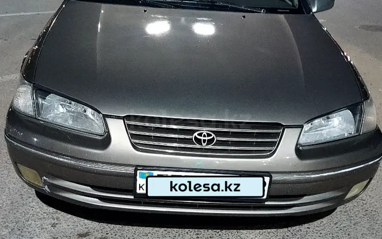 Toyota Camry 2000 года за 4 000 000 тг. в Астана
