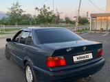 BMW 318 1993 года за 1 388 000 тг. в Алматы – фото 4