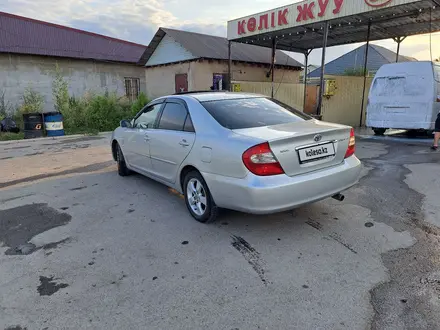 Toyota Camry 2002 года за 5 000 000 тг. в Алматы – фото 2