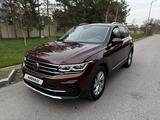 Volkswagen Tiguan 2021 года за 18 500 000 тг. в Алматы