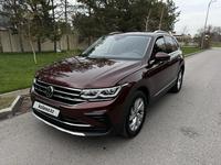 Volkswagen Tiguan 2021 года за 19 500 000 тг. в Алматы