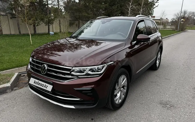 Volkswagen Tiguan 2021 года за 18 500 000 тг. в Алматы