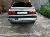 Volkswagen Vento 1993 года за 700 000 тг. в Шымкент – фото 2