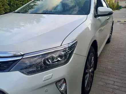 Toyota Camry 2017 года за 14 500 000 тг. в Шымкент – фото 7