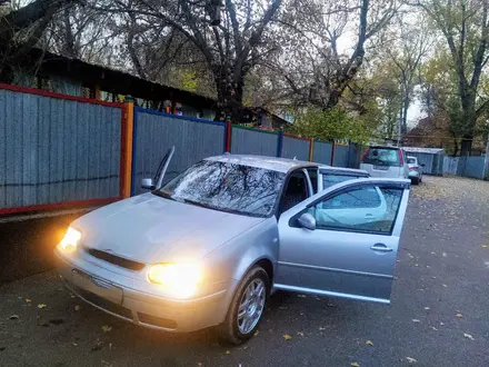 Volkswagen Golf 2003 года за 2 700 000 тг. в Алматы – фото 7