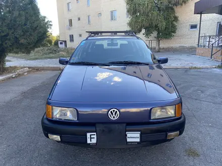 Volkswagen Passat 1993 года за 2 500 000 тг. в Алматы – фото 2