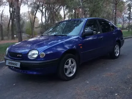 Toyota Corolla 1998 года за 1 900 000 тг. в Алматы – фото 2