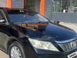 Toyota Camry 2014 года за 5 800 000 тг. в Актобе – фото 2