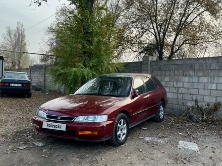 Honda Accord 1998 года за 1 950 000 тг. в Алматы