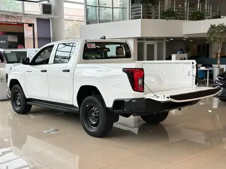 Toyota Hilux Comfort 2025 года за 27 890 000 тг. в Алматы – фото 14