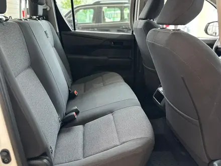 Toyota Hilux Comfort 2025 года за 27 890 000 тг. в Алматы – фото 6