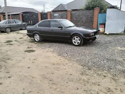 BMW 525 1995 года за 2 500 000 тг. в Актобе – фото 2