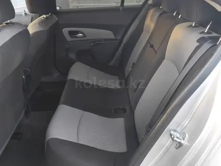 Chevrolet Cruze 2014 года за 2 390 000 тг. в Алматы – фото 21