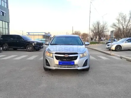 Chevrolet Cruze 2014 года за 2 390 000 тг. в Алматы – фото 2