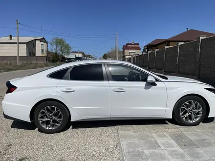 Hyundai Sonata 2022 года за 11 900 000 тг. в Караганда – фото 8