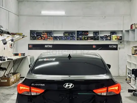 Hyundai Elantra 2014 года за 4 440 000 тг. в Актау – фото 3