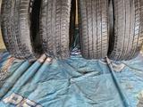 Шины в комплекте 235/60 R18 за 80 000 тг. в Жезказган