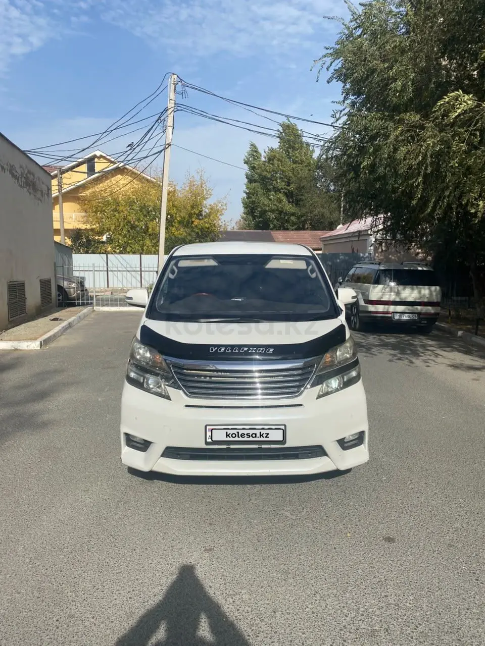 Тойота Vellfire, 2010
