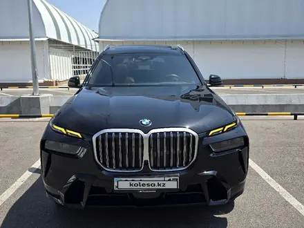 BMW X7 2023 года за 52 000 000 тг. в Шымкент – фото 2
