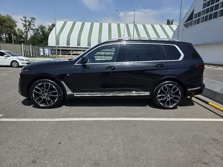 BMW X7 2023 года за 52 000 000 тг. в Шымкент – фото 5