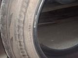 Комплект зимней резины из 4шт Bridgestone Blizzak 215/60/R17for101 000 тг. в Темиртау – фото 3