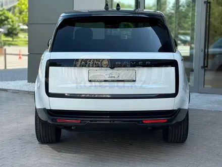 Land Rover Range Rover SE 2026 года за 113 707 000 тг. в Алматы – фото 5