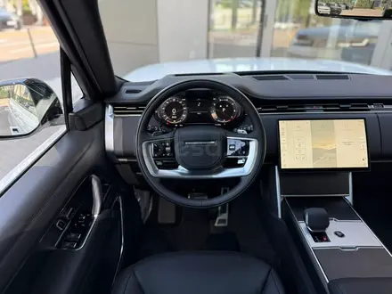 Land Rover Range Rover SE 2026 года за 113 707 000 тг. в Алматы – фото 9