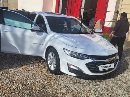 Chevrolet Malibu 2020 года за 10 500 000 тг. в Туркестан – фото 3