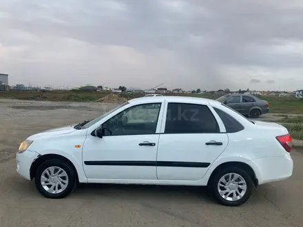 ВАЗ (Lada) Granta 2190 2013 года за 1 950 000 тг. в Астана – фото 2