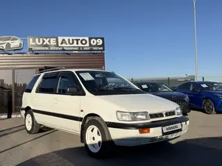 Mitsubishi Space Wagon