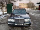 Mercedes-Benz E 200 1993 года за 1 500 000 тг. в Тараз – фото 3