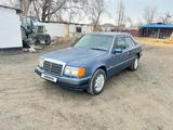 Mercedes-Benz E 300 1992 года за 1 750 000 тг. в Талдыкорган – фото 2