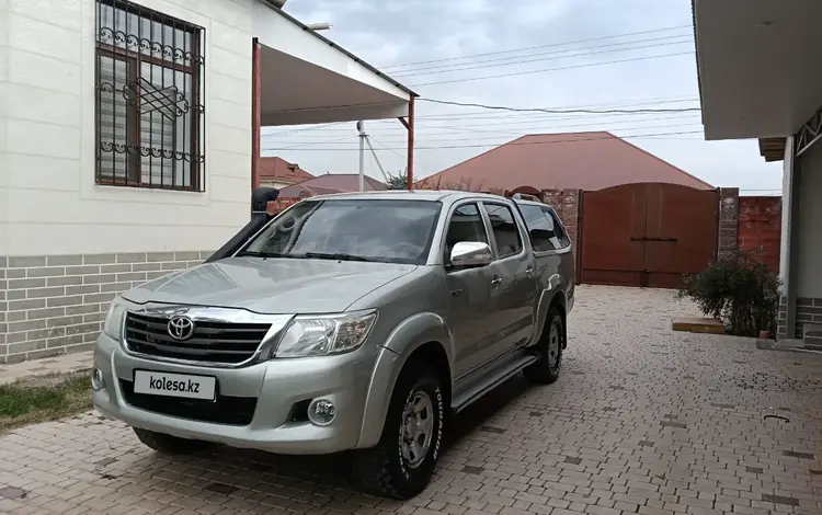 Toyota Hilux 2014 годаfor10 500 000 тг. в Тараз