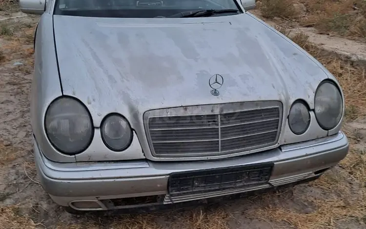 Mercedes-Benz E 200 1997 года за 1 500 000 тг. в Туркестан