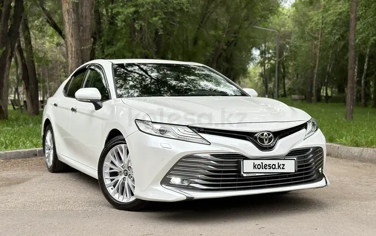 Toyota Camry 2019 годаүшін15 200 000 тг. в Алматы