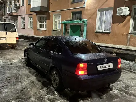 Volkswagen Passat 1997 года за 2 500 000 тг. в Караганда – фото 7