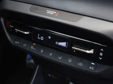 Hyundai Bayon 2024 года за 8 190 000 тг. в Костанай – фото 25