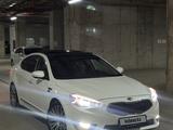 Kia K7 2013 года за 7 100 000 тг. в Алматы